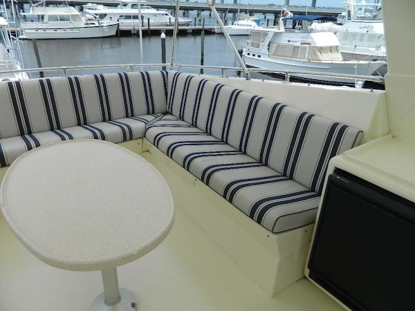 Hatteras-Motor Yacht 1989-Windfall Stuart-Florida-United States-Flybridge Seating-910392