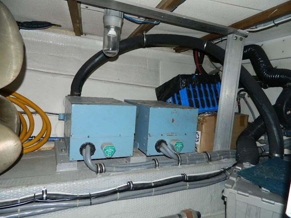 Hatteras-Motor Yacht 1989-Windfall Stuart-Florida-United States-Generator Room-910457