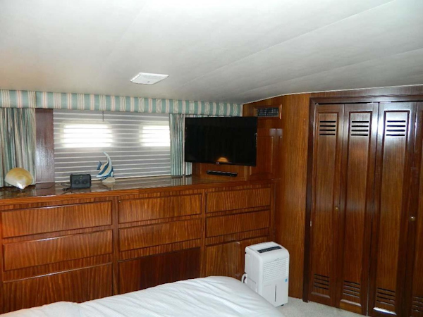 Hatteras-Motor Yacht 1989-Windfall Stuart-Florida-United States-Master Stateroom Port-910424