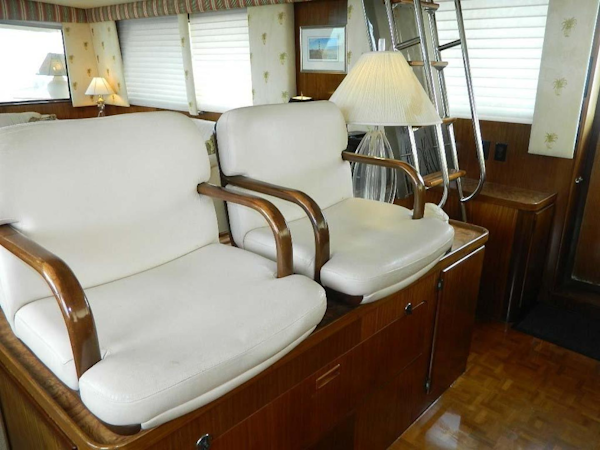 Hatteras-Motor Yacht 1989-Windfall Stuart-Florida-United States-Lower Helm Seats-910413