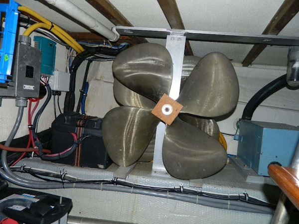 Hatteras-Motor Yacht 1989-Windfall Stuart-Florida-United States-Spare Props-910462