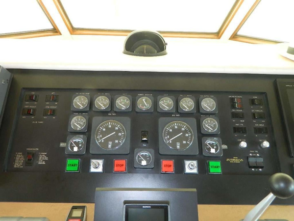 Hatteras-Motor Yacht 1989-Windfall Stuart-Florida-United States-Lower Helm Gauges-910415