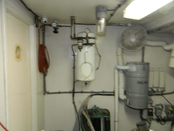 Hatteras-Motor Yacht 1989-Windfall Stuart-Florida-United States-Engine room-910454