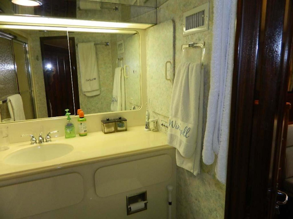 Hatteras-Motor Yacht 1989-Windfall Stuart-Florida-United States-Master Vanity-910429