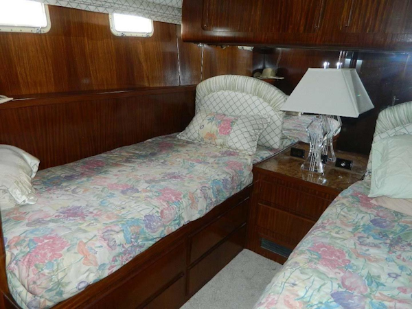 Hatteras-Motor Yacht 1989-Windfall Stuart-Florida-United States-Guest Cabin-910432