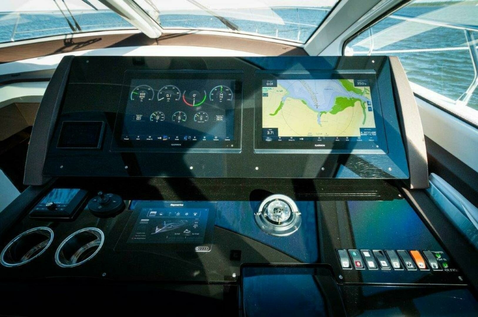 Cruisers Yachts-60 Cantius 2020-Harper Bell Destin-Florida-United States-2020 Cruisers Yachts HARPER BELL Helm 2-6804859 | Thumbnail