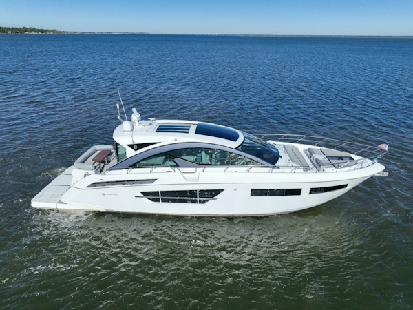 Cruisers Yachts-60 Cantius 2020-Harper Bell Destin-Florida-United States-2020 Cruisers Yachts HARPER BELL STBD Profile-6804848
