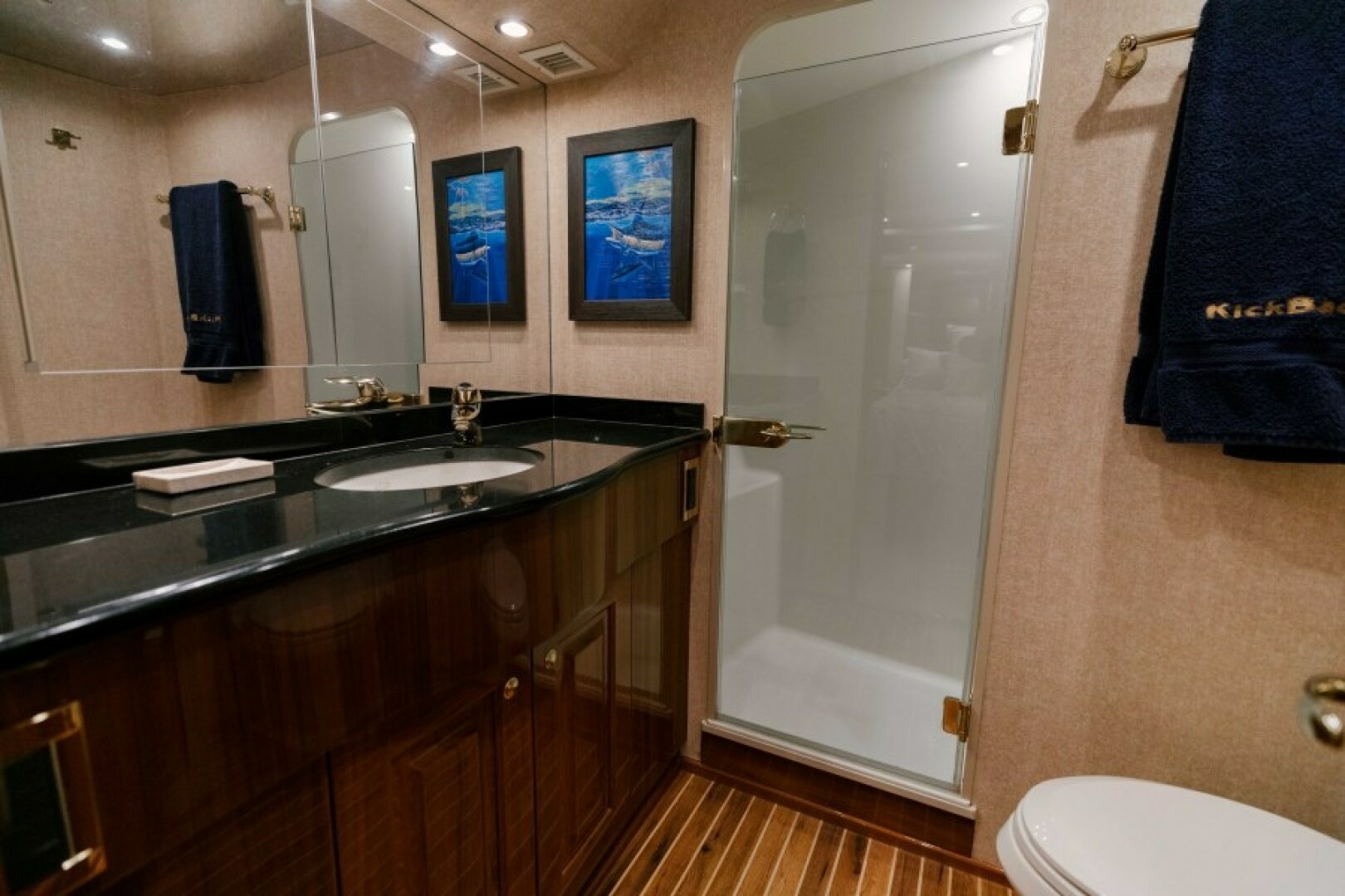 Viking-74 Enclosed Bridge 2006-KICKBACK Seattle-Washington-United States-2006 Viking 74 Convertible  KICKBACK-6169657 | Thumbnail