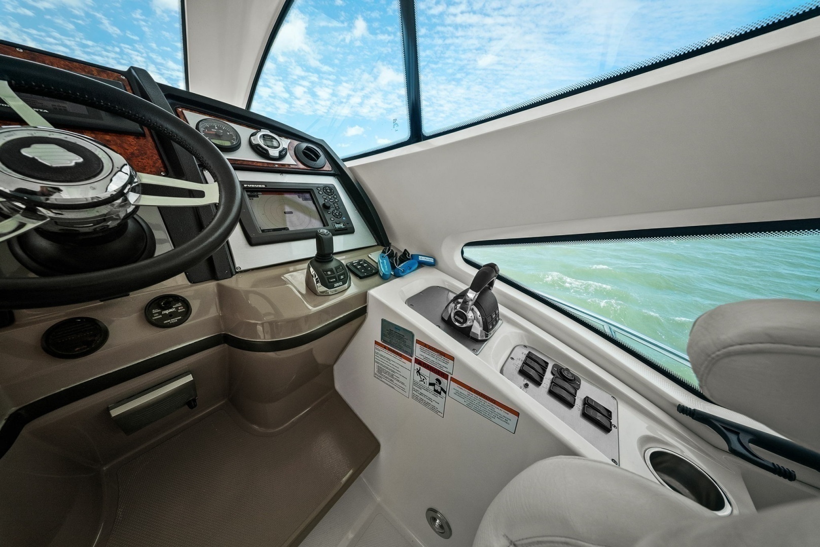 Cruisers Yachts-540 Coupe 2012-Sea Casa III St. Petersburg-Florida-United States-2012 Cruiser Yachts 54 Cantius  Helm-6333990 | Thumbnail