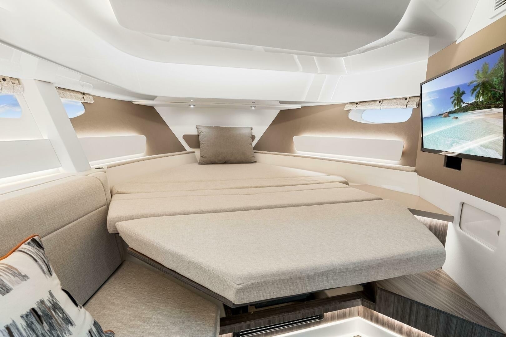Sea Ray-370 Sundancer 2022-Golden Ticket Sarasota-Florida-United States-2022 Sea Ray 370 OB -6287901 | Thumbnail