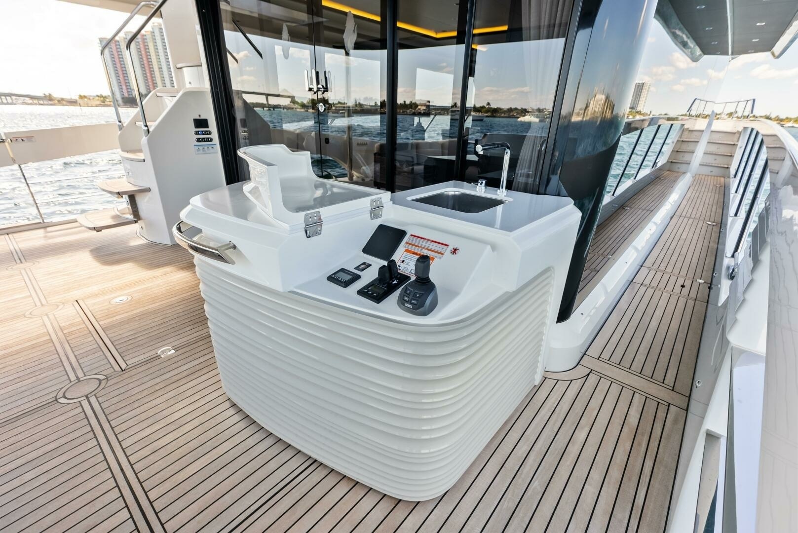 Absolute-75 Navetta 2025-Fantasy Girl Palm Beach-Florida-United States-6294909 | Thumbnail