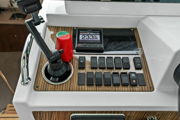 Cruisers Yachts-48 Cantius 2014-Freedom Sarasota-Florida-United States-6265060