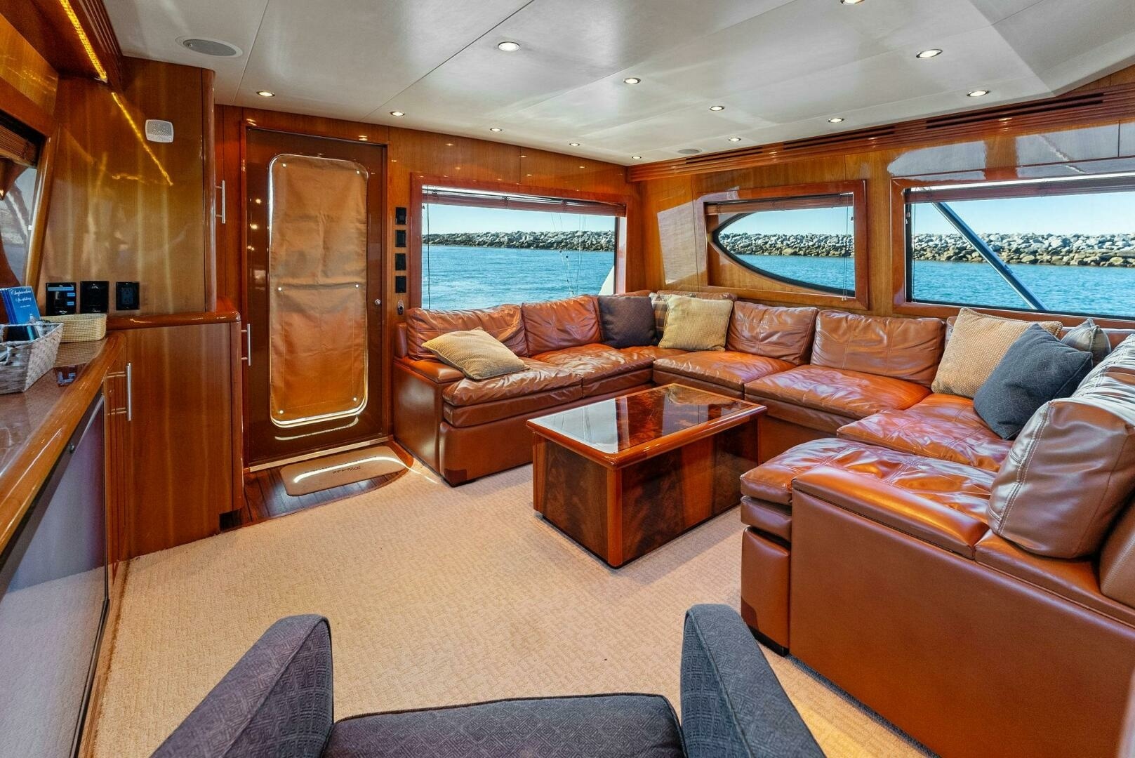 Hatteras-64 Convertible 2007-CHUPACABRA Long Beach-California-United States-2007 Hatteras 64C  CHUPACBRA-6274569 | Thumbnail
