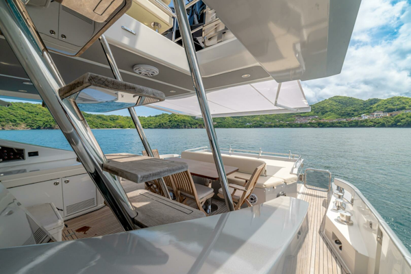 Azimut-77S 2017-Carpe Diem Genoa-Italy-2017 Azimut 77 Carpe Diem-6798419