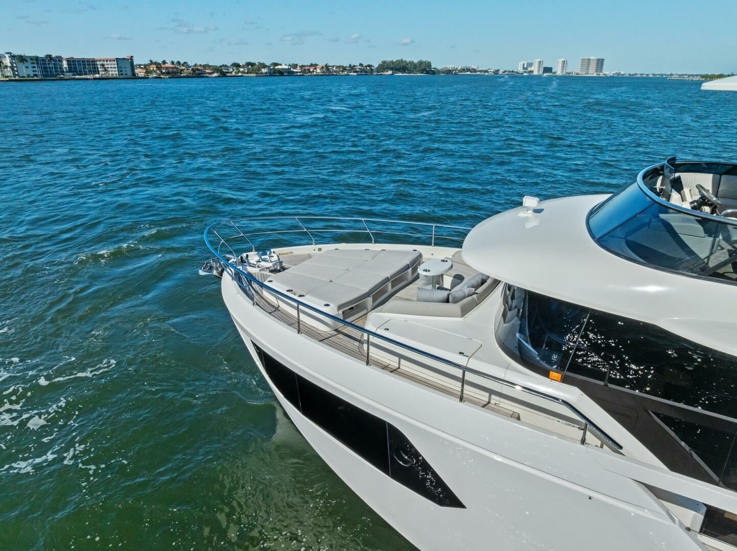 Absolute-75 Navetta 2025-Fantasy Girl Palm Beach-Florida-United States-6294943 | Thumbnail