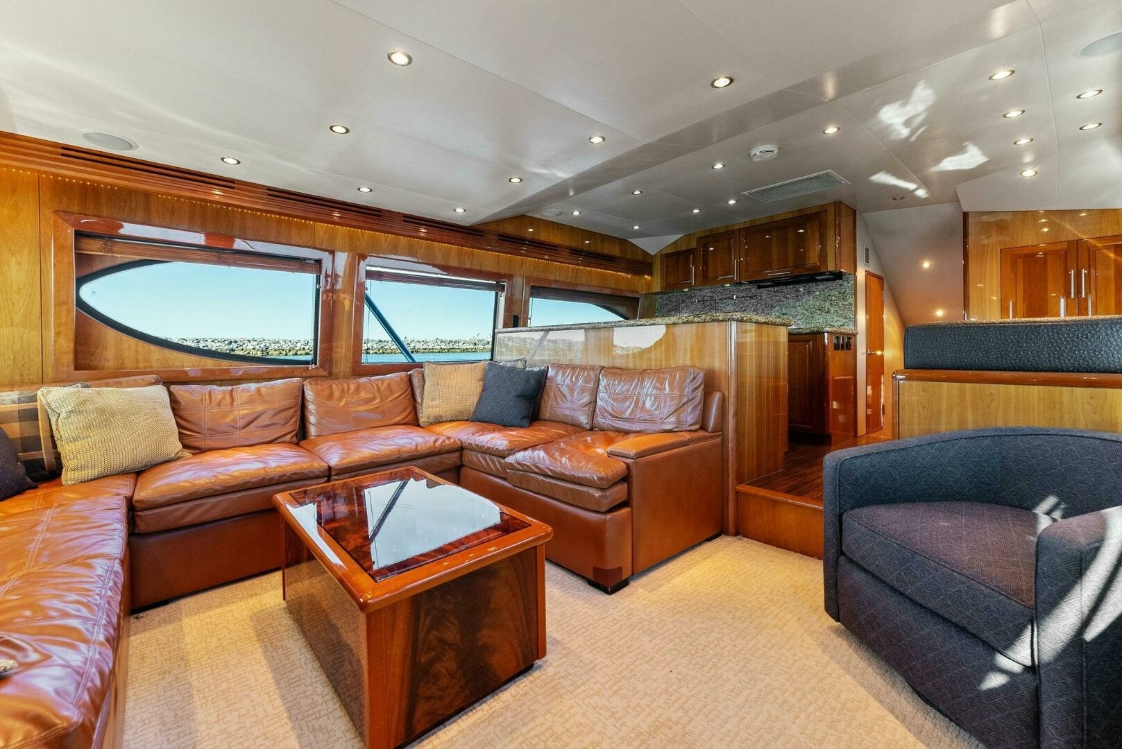 Hatteras-64 Convertible 2007-CHUPACABRA Long Beach-California-United States-2007 Hatteras 64C  CHUPACBRA-6274567 | Thumbnail