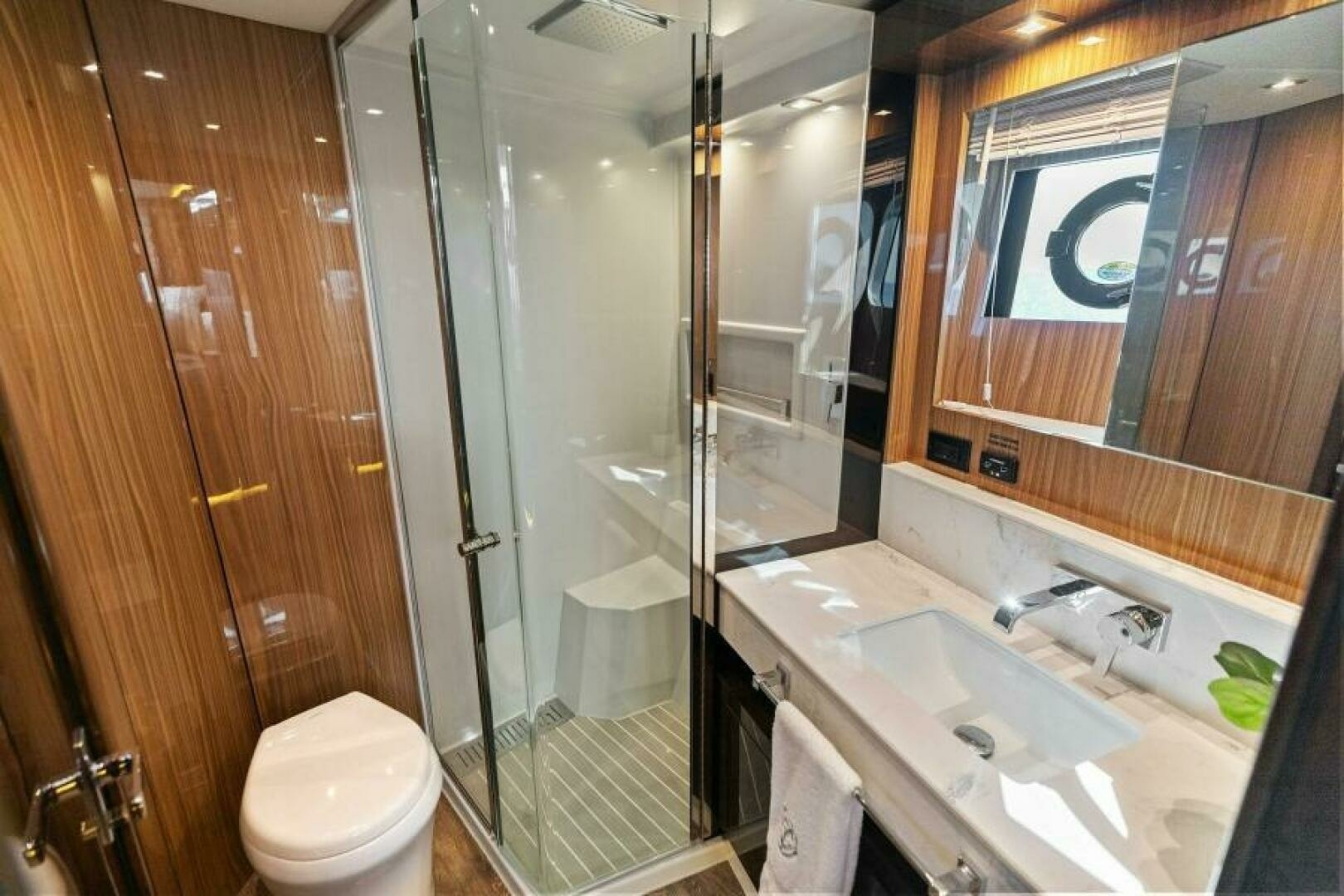 Cruisers Yachts-60 Cantius Fly 2023-Miss Tracy Lane Destin-Florida-United States-2023 Cruisers Yachts 60 Cantius Fly Guest Head-6800187 | Thumbnail