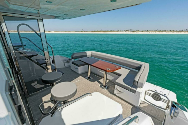 Cruisers Yachts-60 Cantius Fly 2023-Miss Tracy Lane Destin-Florida-United States-2023 Cruisers Yachts 60 Cantius Fly-Cockpit-6800166