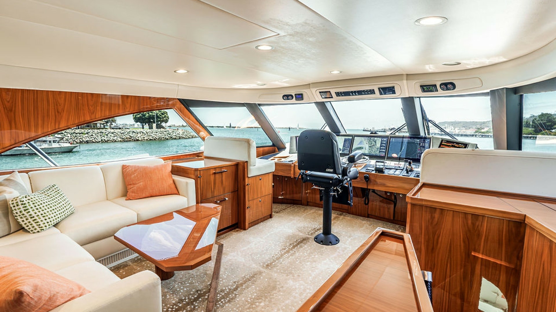Viking-80 Skybridge 2019-PARTY OF FIVE San Diego-California-United States-2019 Viking 80 Skybridge PARTY OF FIVE  -6802037 | Thumbnail