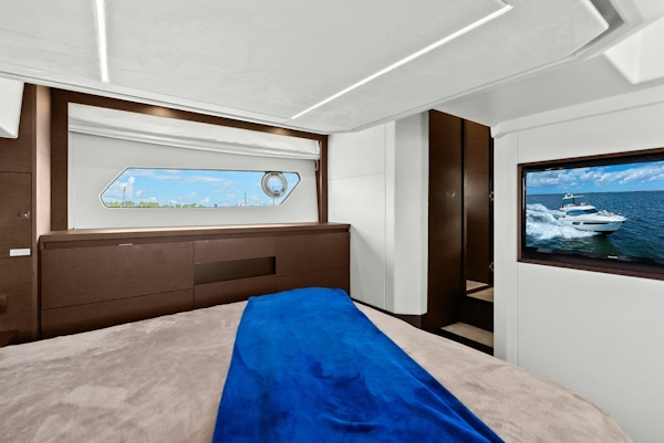 Prestige-460 Flybridge 2020-Galati Yacht Sales Trade St. Petersburg-Florida-United States-6269112
