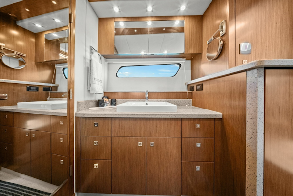 Cruisers Yachts-48 Cantius 2014-Freedom Sarasota-Florida-United States-6265082