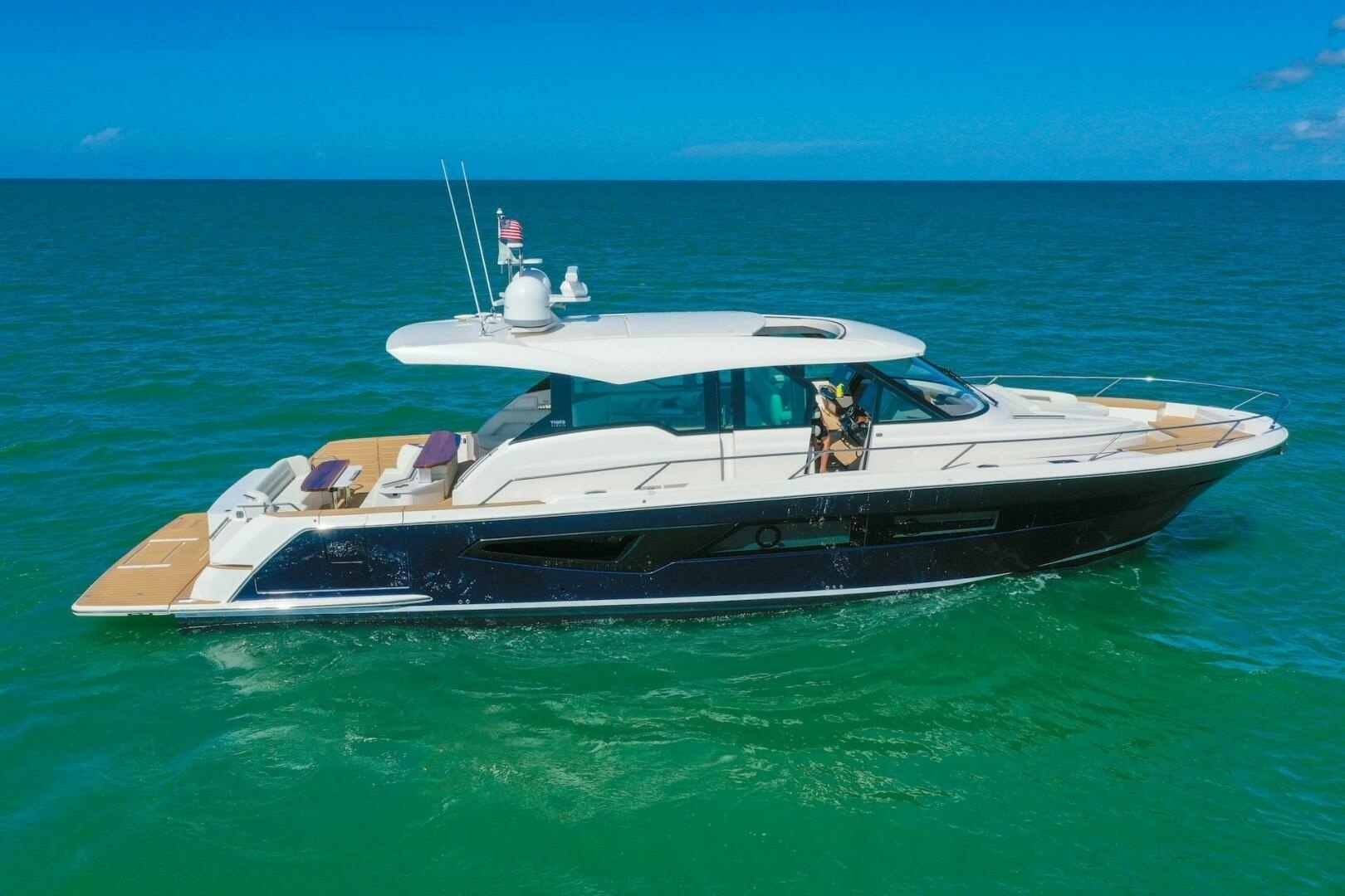 Tiara Yachts-EX 60 2023-Tranquil Moments II Marco Island-Florida-United States-2023 Tiara Yachts EX 60 TRANQUIL MOMENTS II-6927329 | Thumbnail