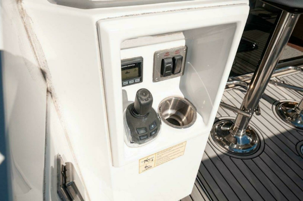 Cruisers Yachts-60 Cantius 2020-Harper Bell Destin-Florida-United States-2020 Cruisers Yachts HARPER BELL Cockpit Controls-6804883