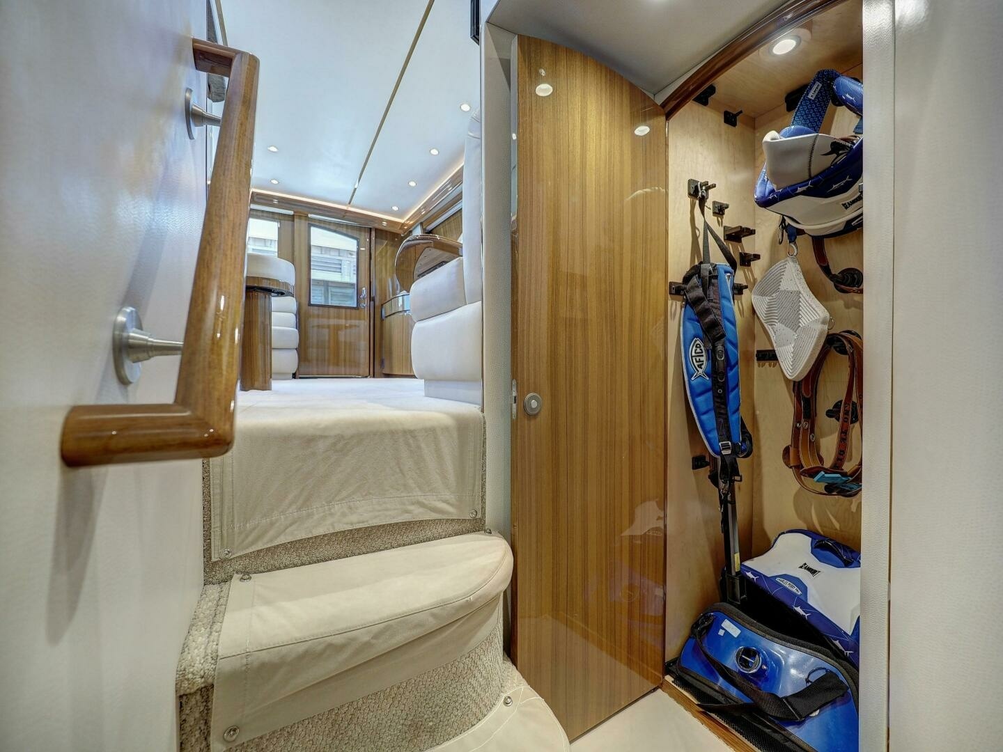 Viking-52 Convertible 2017-No Te Dije Port OConnor-Texas-United States-2017 Viking 52 Convertible-6866994 | Thumbnail