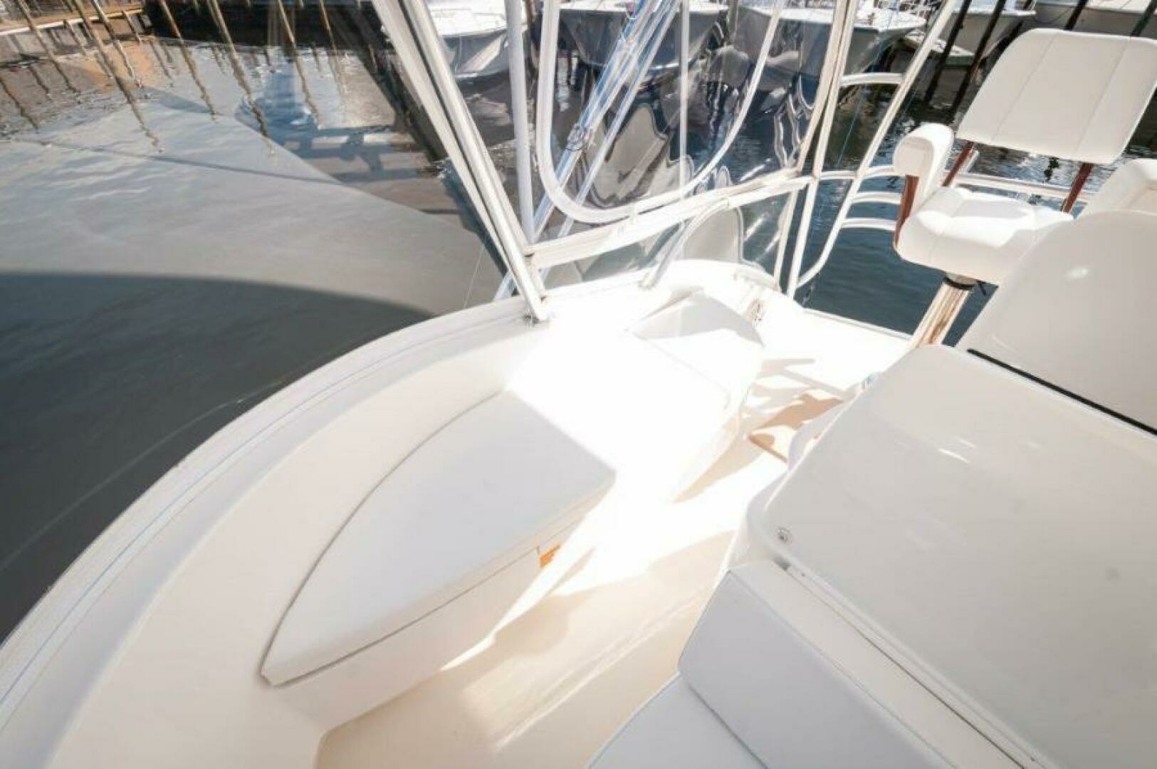 Viking-42 Convertible 2012-Gamester Orange Beach-Alabama-United States-2012 Viking 42 Convertible Flybridge-6869767 | Thumbnail