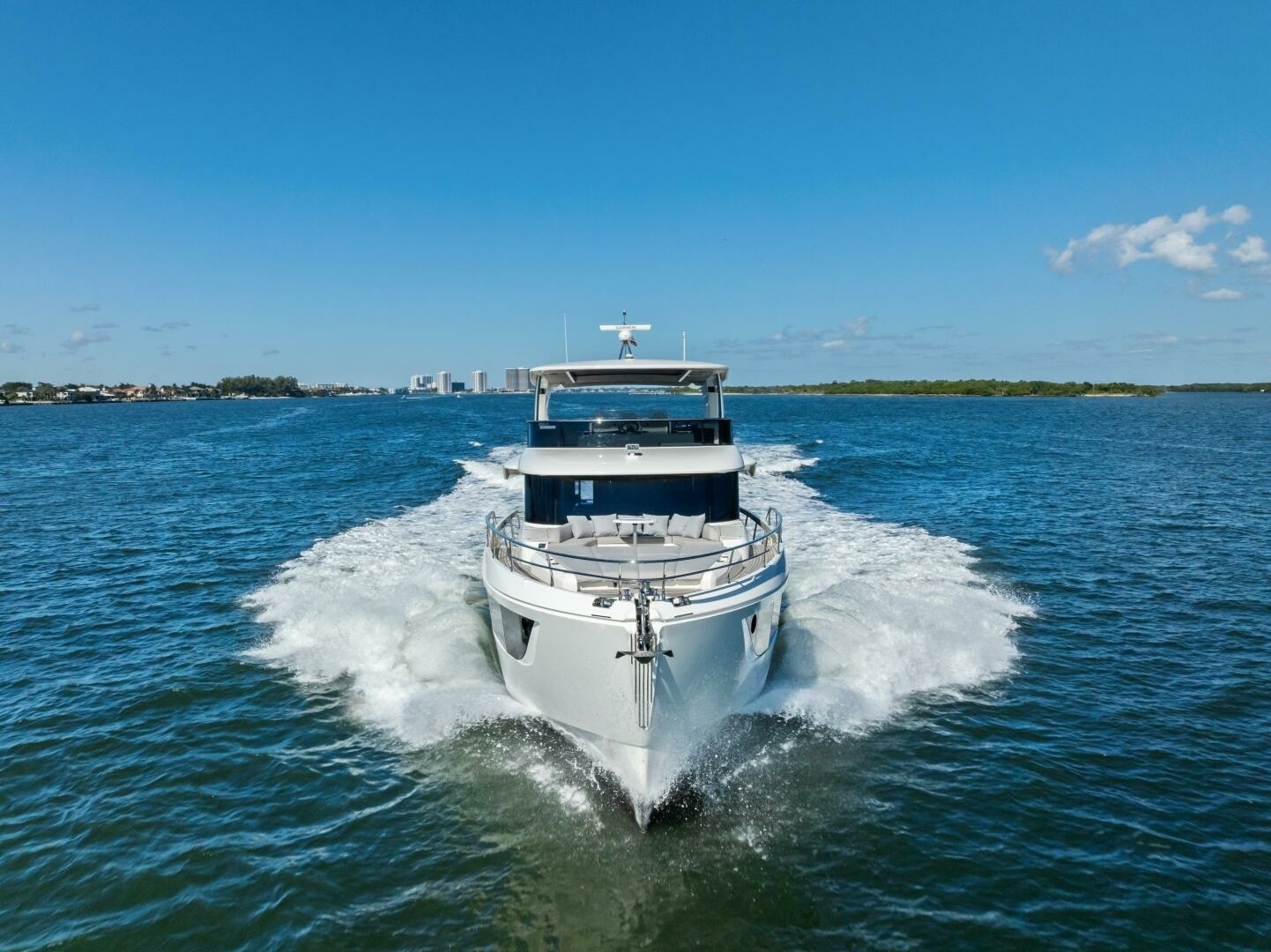 Absolute-75 Navetta 2025-Fantasy Girl Palm Beach-Florida-United States-6294950 | Thumbnail