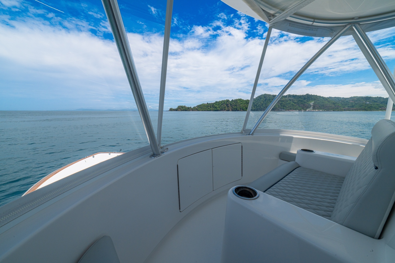 Viking-46 Billfish 2023-Scarlet Los Suenos-Costa Rica-2023 Viking 46 Billfish Flybridge-6090836 | Thumbnail