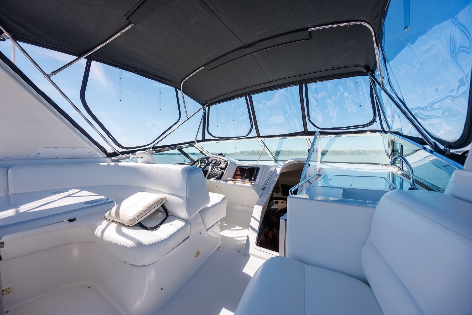 Carver-530 Voyager 1999-Doneflynn Seabrook-Texas-United States-1999 Carver 530 Voyager-6320862 | Thumbnail