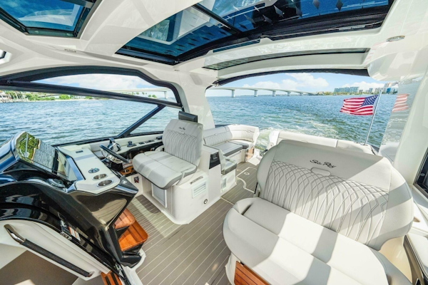 Sea Ray-370 Sundancer 2022-Golden Ticket Sarasota-Florida-United States-2022 Sea Ray 370 OB -6287881