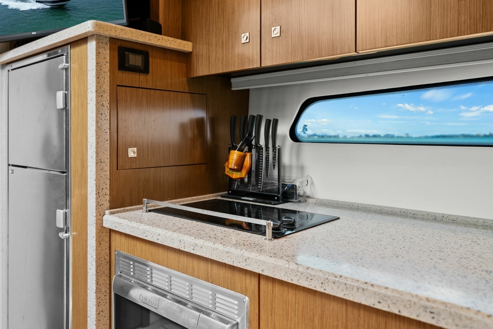 Cruisers Yachts-48 Cantius 2014-Freedom Sarasota-Florida-United States-6265075 | Thumbnail