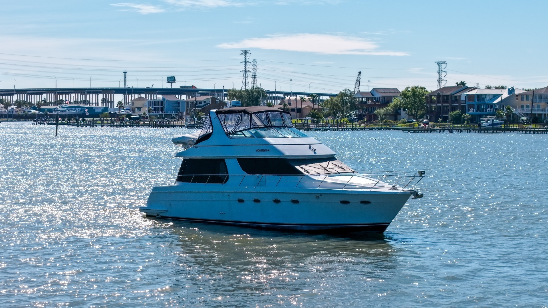 Carver-530 Voyager 1999-Doneflynn Seabrook-Texas-United States-1999 Carver 530 Voyager-6320873 | Thumbnail