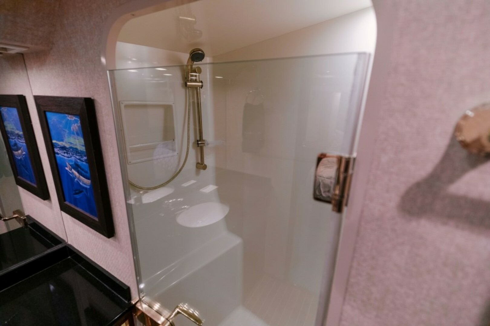 Viking-74 Enclosed Bridge 2006-KICKBACK Seattle-Washington-United States-2006 Viking 74 Convertible  KICKBACK-6169655 | Thumbnail