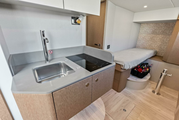 Absolute-75 Navetta 2025-Fantasy Girl Palm Beach-Florida-United States-6294900