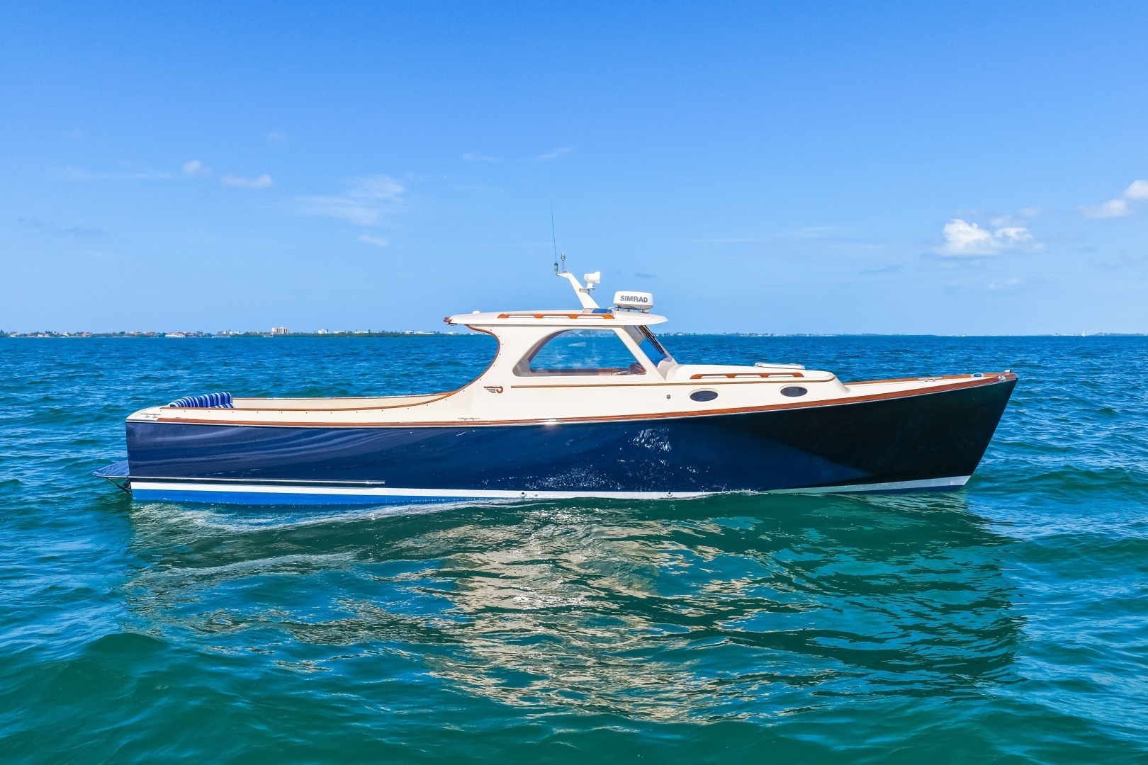 Hinckley-Picnic Boat 36 1998-Saddle Up Sarasota-Florida-United States-1998 36 Hinckley Picnic Boat Profile-6310455 | Thumbnail