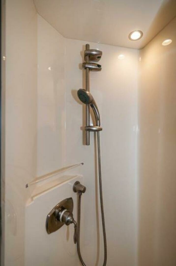 Viking-42 Convertible 2012-Gamester Orange Beach-Alabama-United States-2012 Viking 42 Convertible VIP Shower-6869760