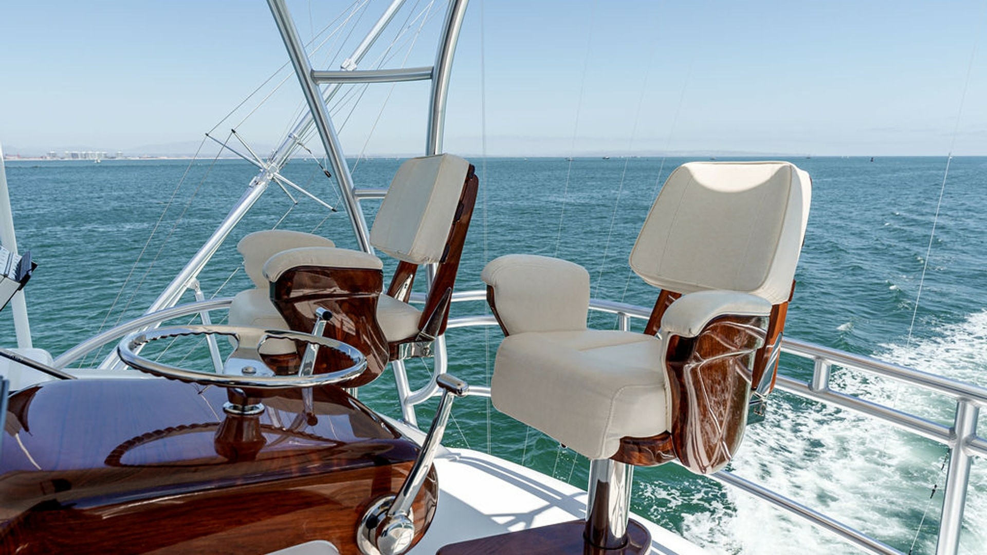 Viking-80 Skybridge 2019-PARTY OF FIVE San Diego-California-United States-2019 Viking 80 Skybridge PARTY OF FIVE  -6802045 | Thumbnail