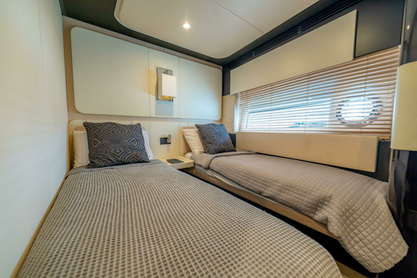 Azimut-77S 2017-Carpe Diem Genoa-Italy-2017 Azimut 77 Carpe Diem-6798449