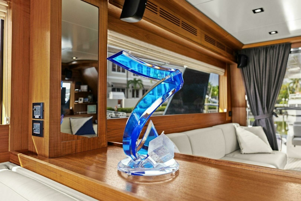 Sirena-64-MY 2021-Destin-E Fort Myers-Florida-United States-2021 Sirena 64 DESTIN-E Salon -6800099