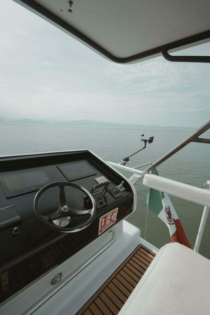 Oceanfast-87 Enclosed Bridge Sportfish 1996-Aussie Rules Ixtapa-Mexico-1996 87 Oceanfast Enclosed Bridge Sportfish  Aussie Rules-6103515 | Thumbnail