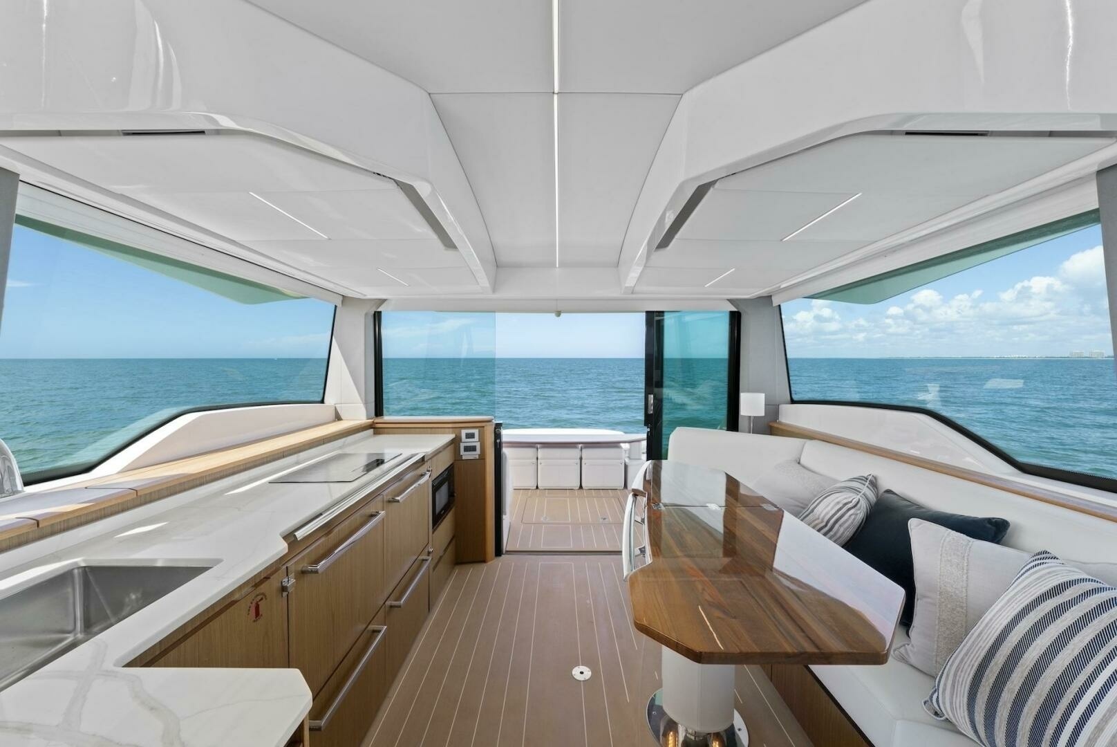 Tiara Yachts-EX 60 2023-Tranquil Moments II Marco Island-Florida-United States-6927332 | Thumbnail