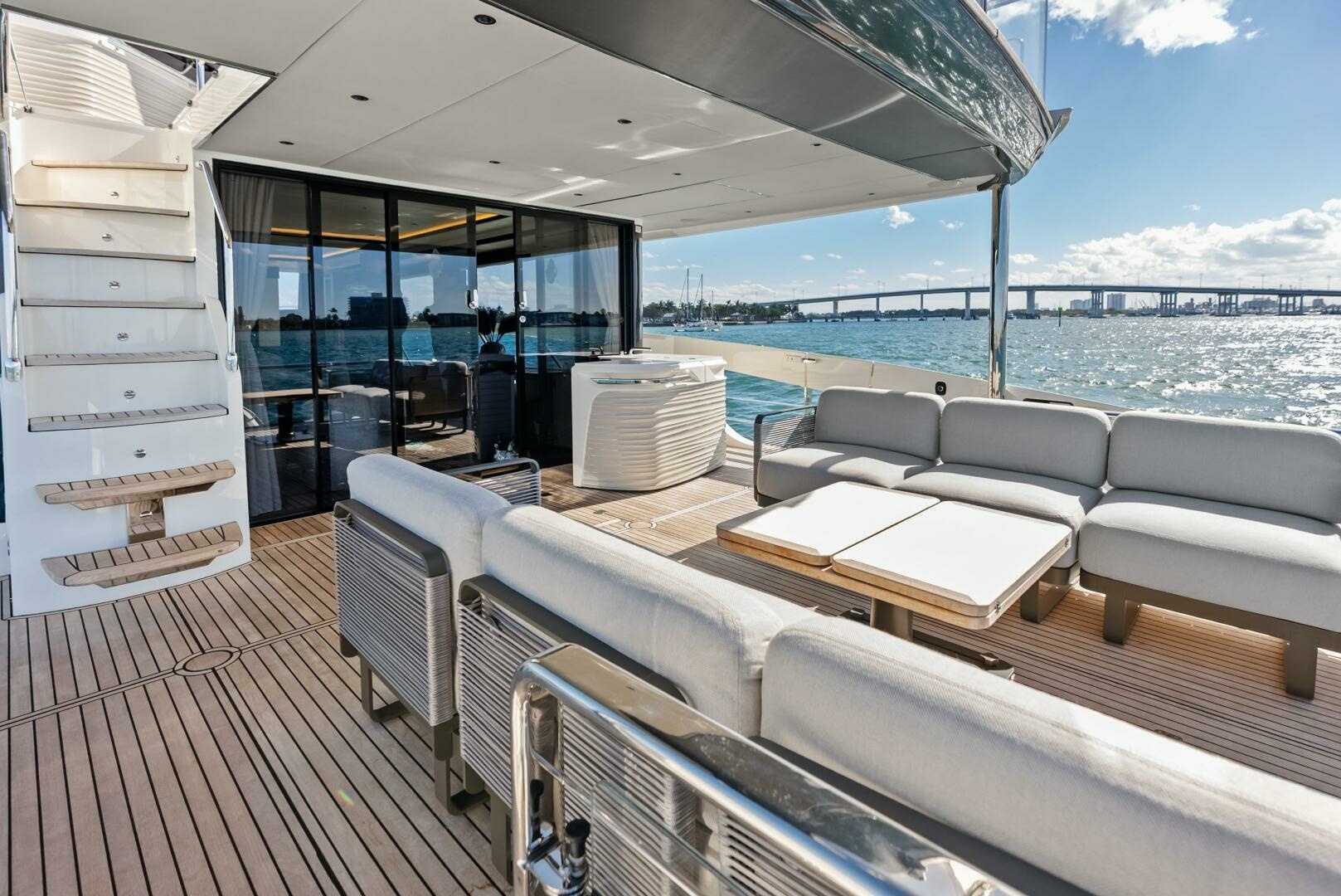 Absolute-75 Navetta 2025-Fantasy Girl Palm Beach-Florida-United States-6294908 | Thumbnail