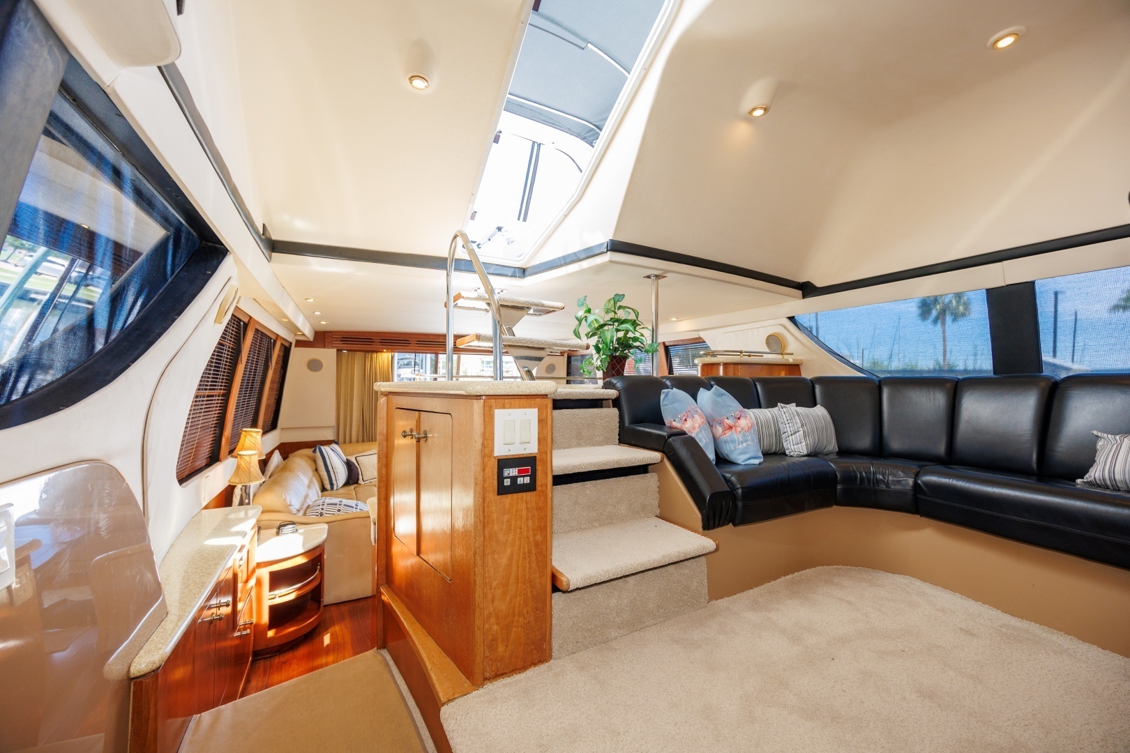 Carver-530 Voyager 1999-Doneflynn Seabrook-Texas-United States-1999 Carver 530 Voyager-6320856 | Thumbnail