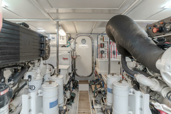 Grand Banks-59 Aleutian RP 2008-TINTAGEL Long Beach-California-United States-Engine Room with Dual Engines-6921133