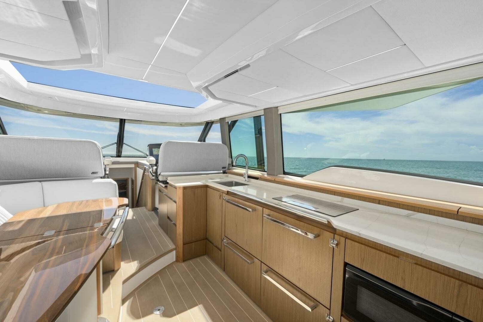 Tiara Yachts-EX 60 2023-Tranquil Moments II Marco Island-Florida-United States-2023 Tiara Yachts EX 60 TRANQUIL MOMENTS II-6927350 | Thumbnail