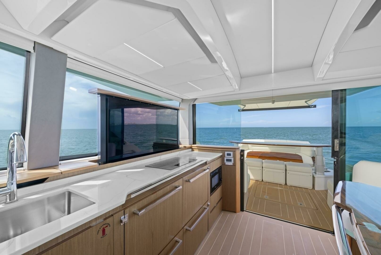 Tiara Yachts-EX 60 2023-Tranquil Moments II Marco Island-Florida-United States-6927354 | Thumbnail