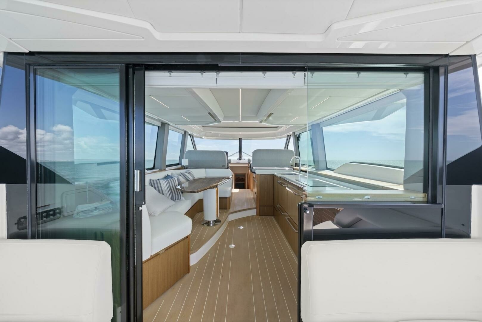 Tiara Yachts-EX 60 2023-Tranquil Moments II Marco Island-Florida-United States-6927365 | Thumbnail